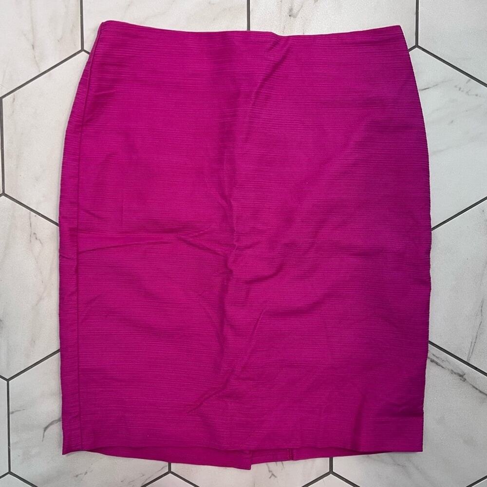 Ann Taylor Factory Petite Bright Pink Skirt Size 4P